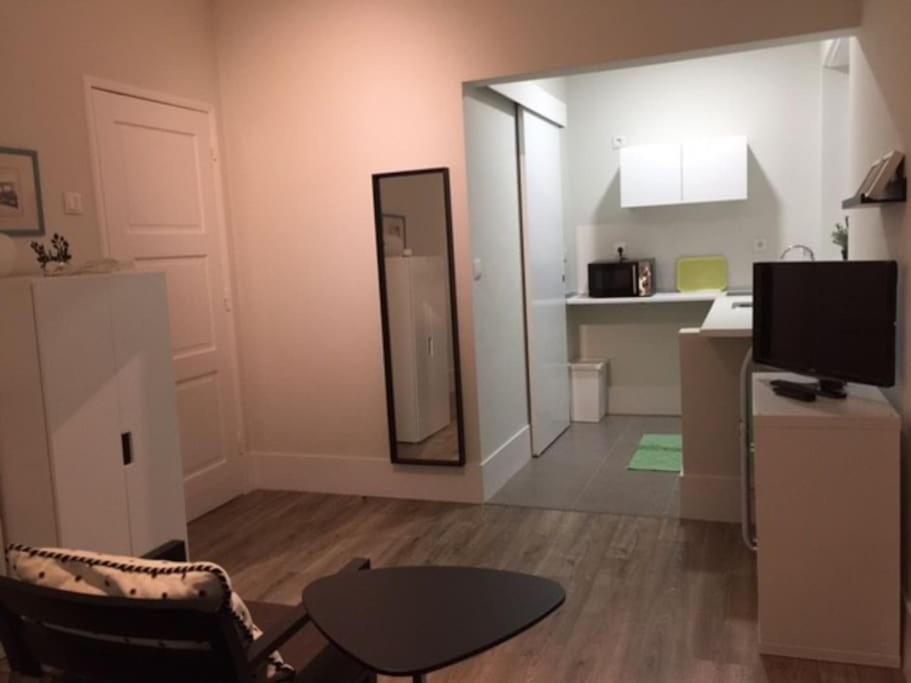 Romantic And Bright Studio Apartment In Arroios - Ssl 2B 리스본 외부 사진